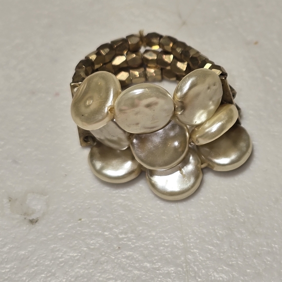 Handmade Three Layer Stretchy Faux Pearl Ring 22 - Picture 4 of 4